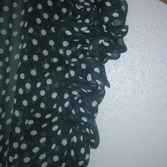 XXI M Sleeveless Black White Frilly Polka Dot Wrap Top Long Sash Top - Picture 2 of 7